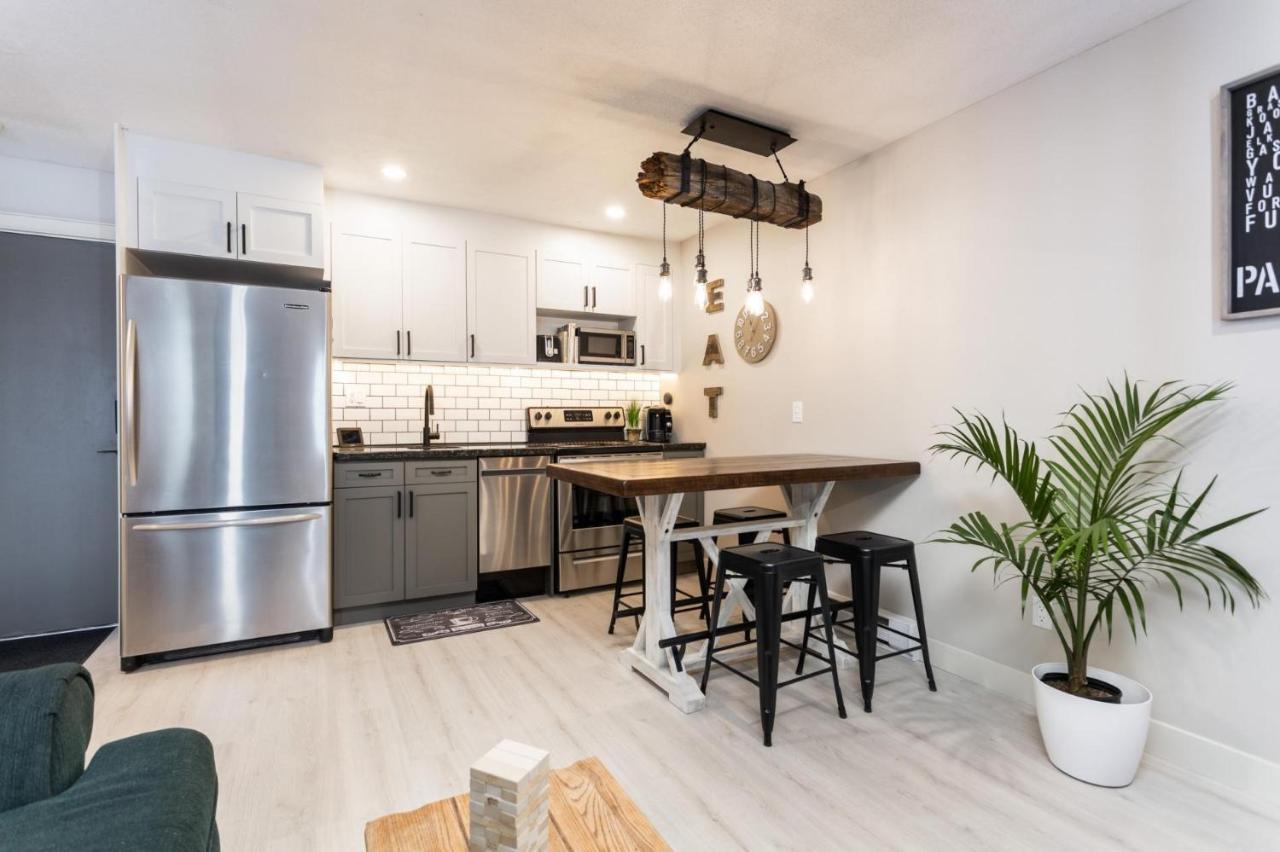 Nest On Perfection - Newly Renovated Ski In Ski Out Mountain View Condo Big White Exterior foto
