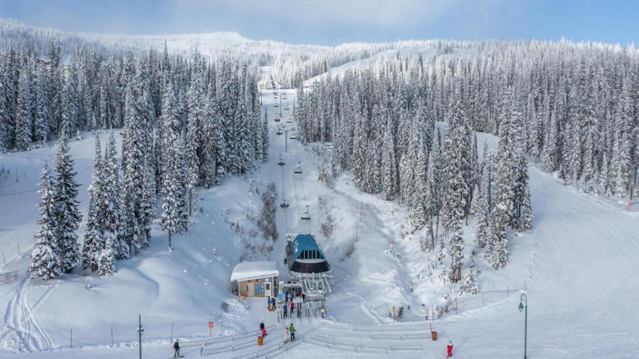 Nest On Perfection - Newly Renovated Ski In Ski Out Mountain View Condo Big White Exterior foto