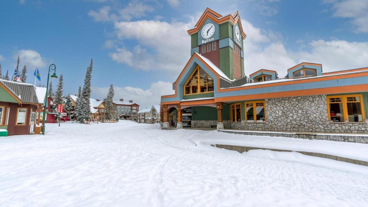 Nest On Perfection - Newly Renovated Ski In Ski Out Mountain View Condo Big White Exterior foto