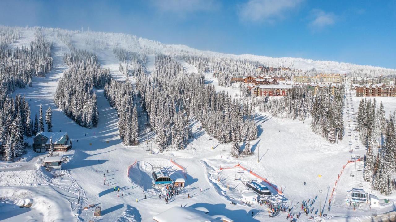 Nest On Perfection - Newly Renovated Ski In Ski Out Mountain View Condo Big White Exterior foto