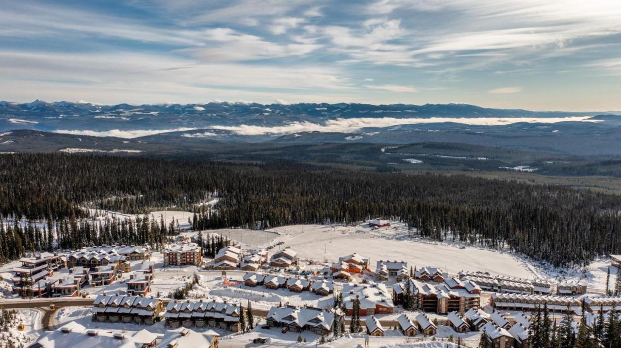 Nest On Perfection - Newly Renovated Ski In Ski Out Mountain View Condo Big White Exterior foto